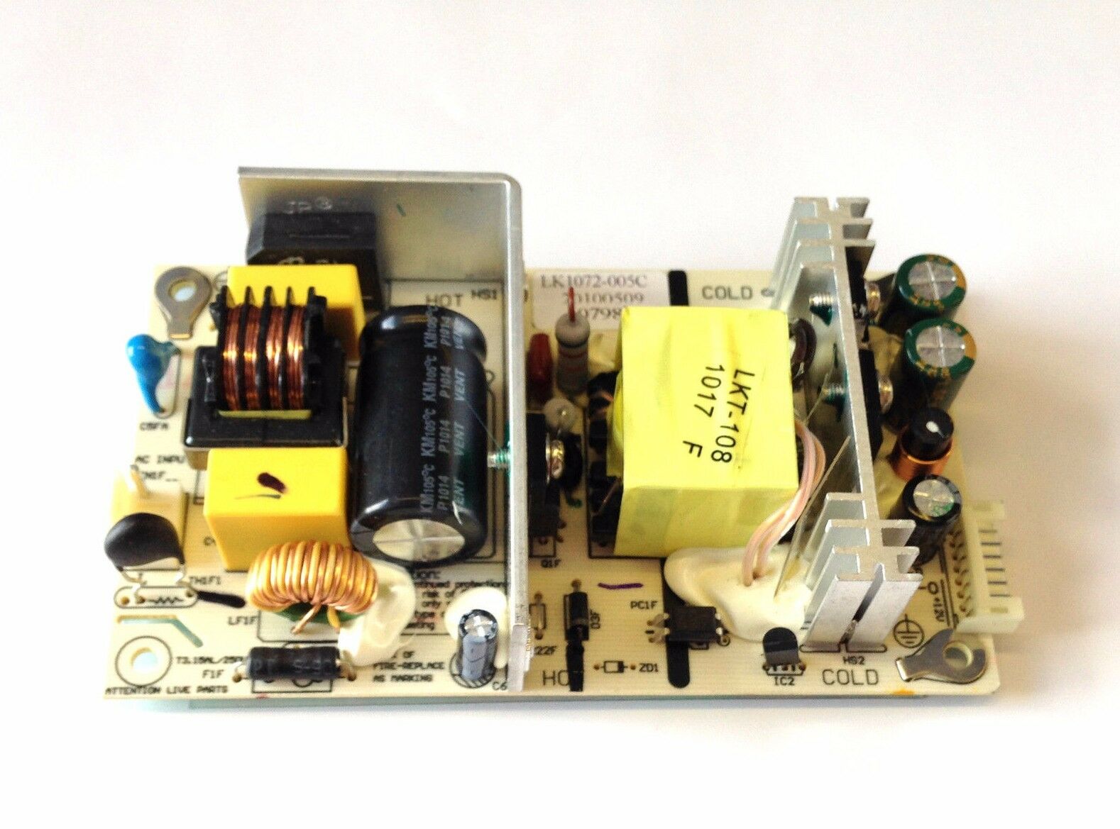 TECHNIKA X22/14E 22 INCH TV POWER SUPPLY PSU BOARD LK1072-005C 20100509 07981 Type: Power Supply Board Compatible Br